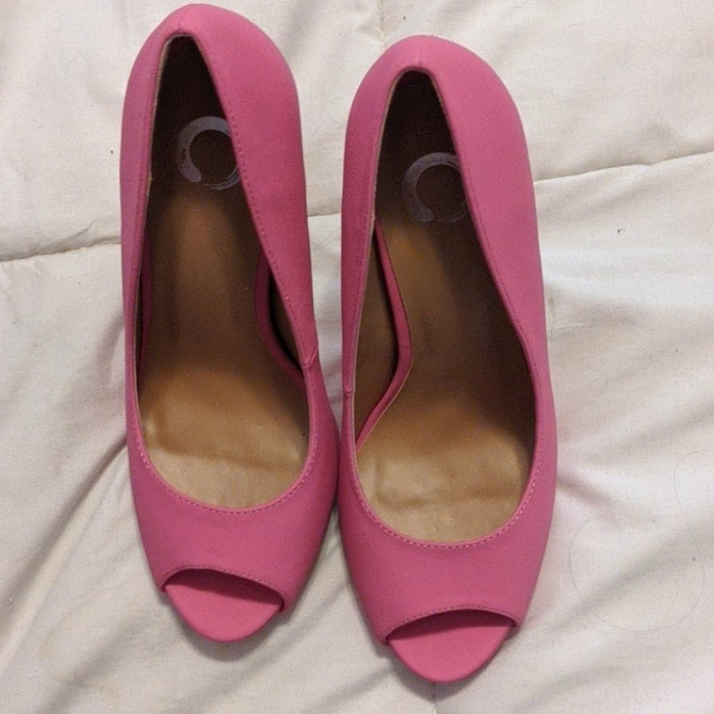 Pink open toed platform stiletto heels